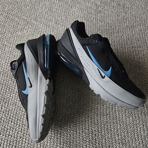 Nike Air Max Pulse